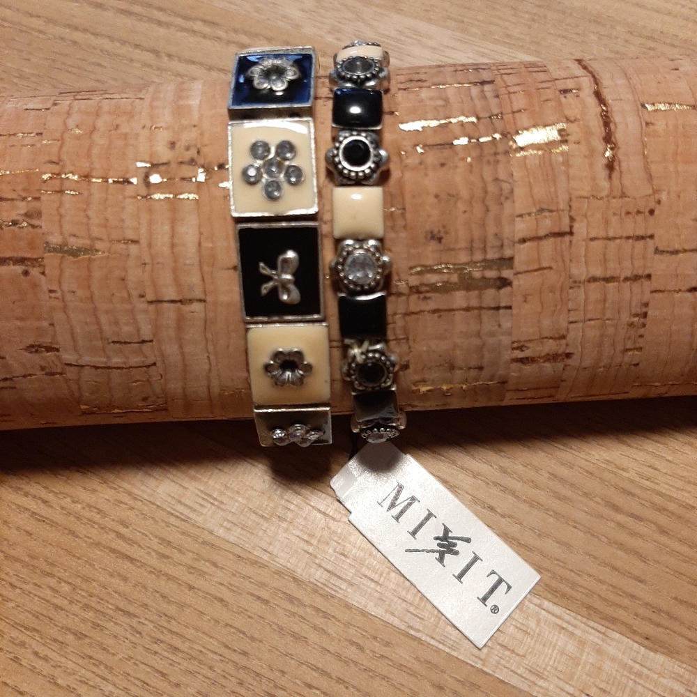 Silverstone and Enamel Bracelet Set NWT Mixit